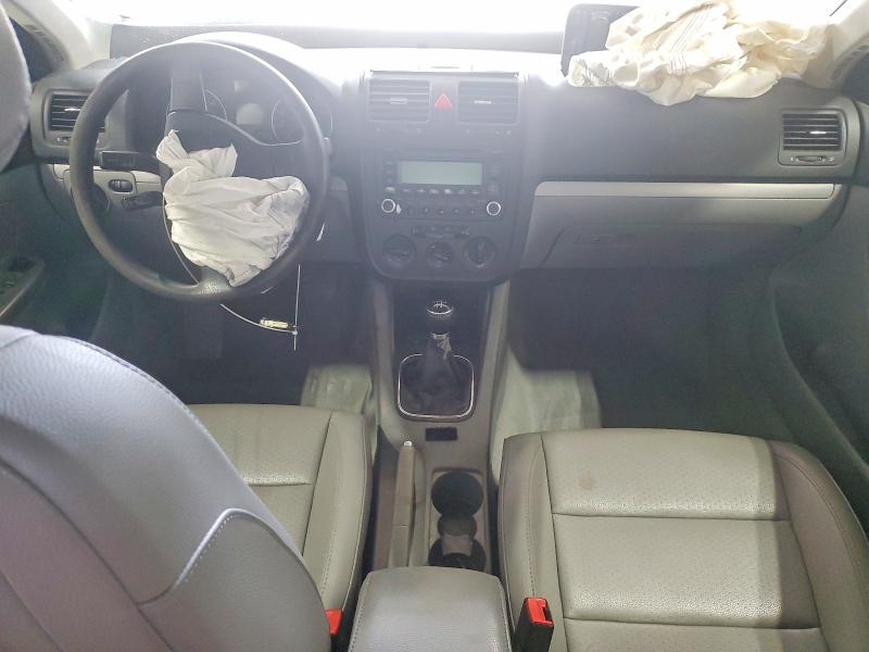 49233866 :رقم المزاد ، 3VWST71K86M737491 vin ، 2006 Volkswagen Jetta مزاد بيع