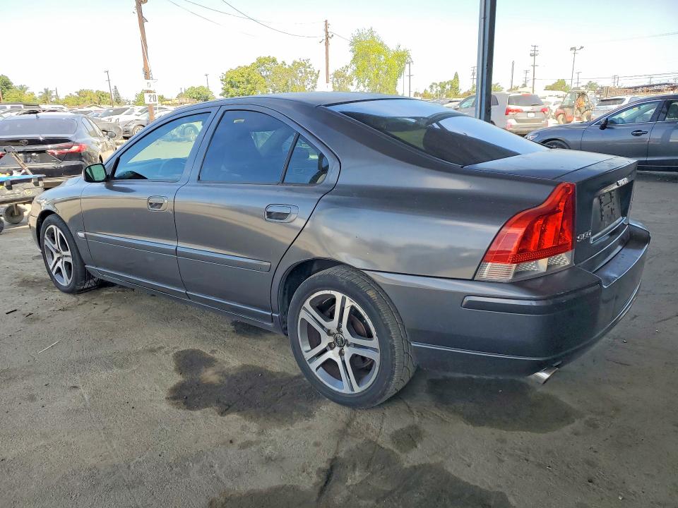 2006 Volvo S60 მანქანა იყიდება აუქციონზე, vin: YV1RS547262557599, აუქციონის ნომერი: 50342976