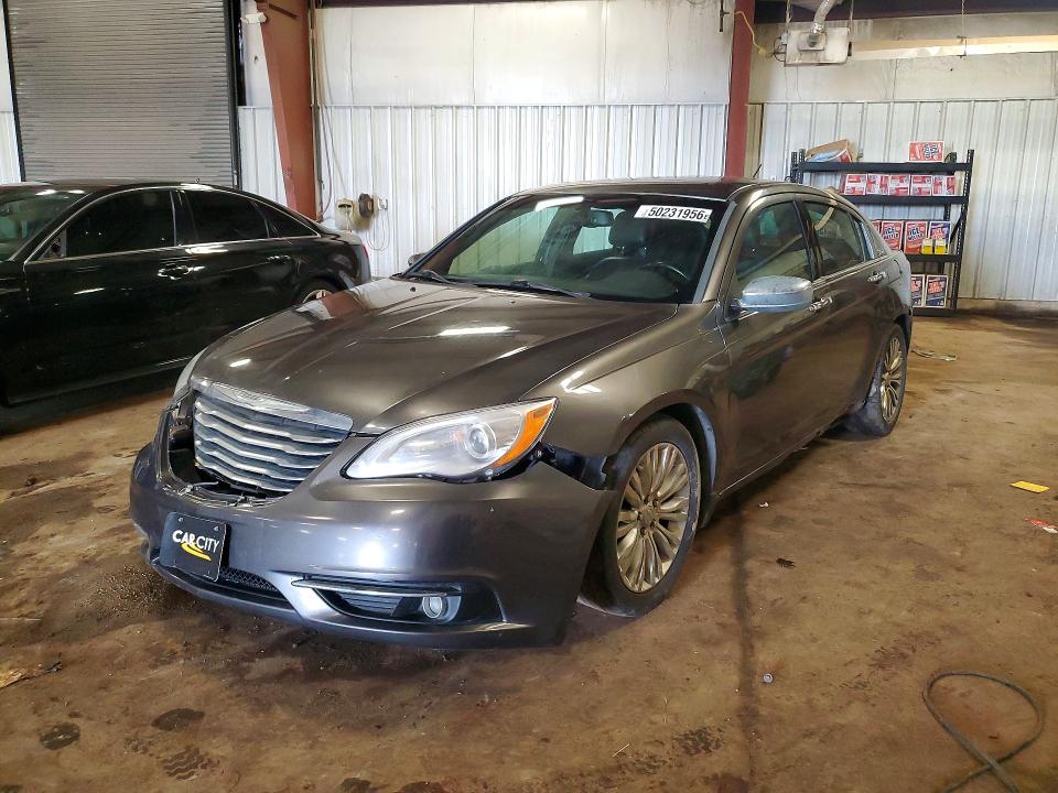 Auction sale of the 2014 Chrysler 200, vin: 1C3CCBCG0EN157325, lot number: 50231956