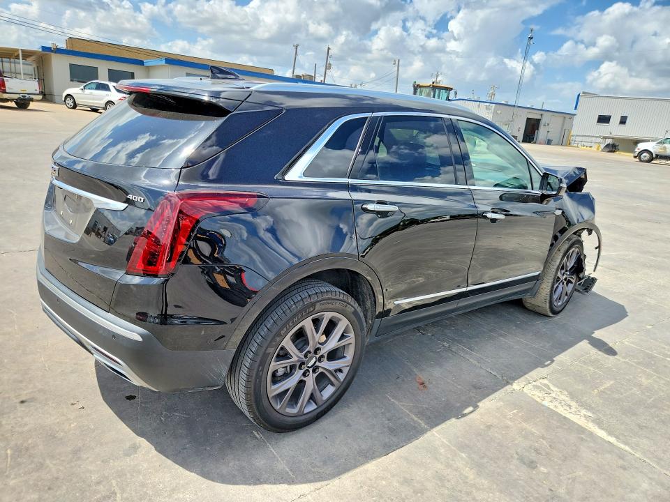 49647206 :رقم المزاد ، 1GYKNCRS7LZ140797 vin ، 2020 Cadillac Xt5 مزاد بيع