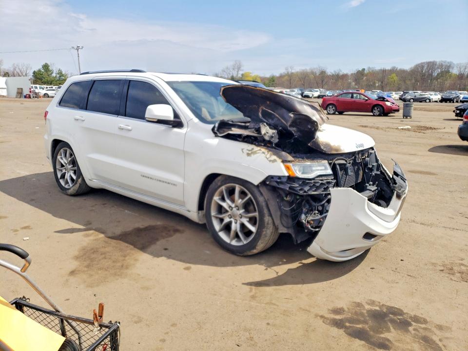 Auction sale of the 2015 Jeep Grand Cherokee, vin: 1C4RJFJM8FC233026, lot number: 49928266