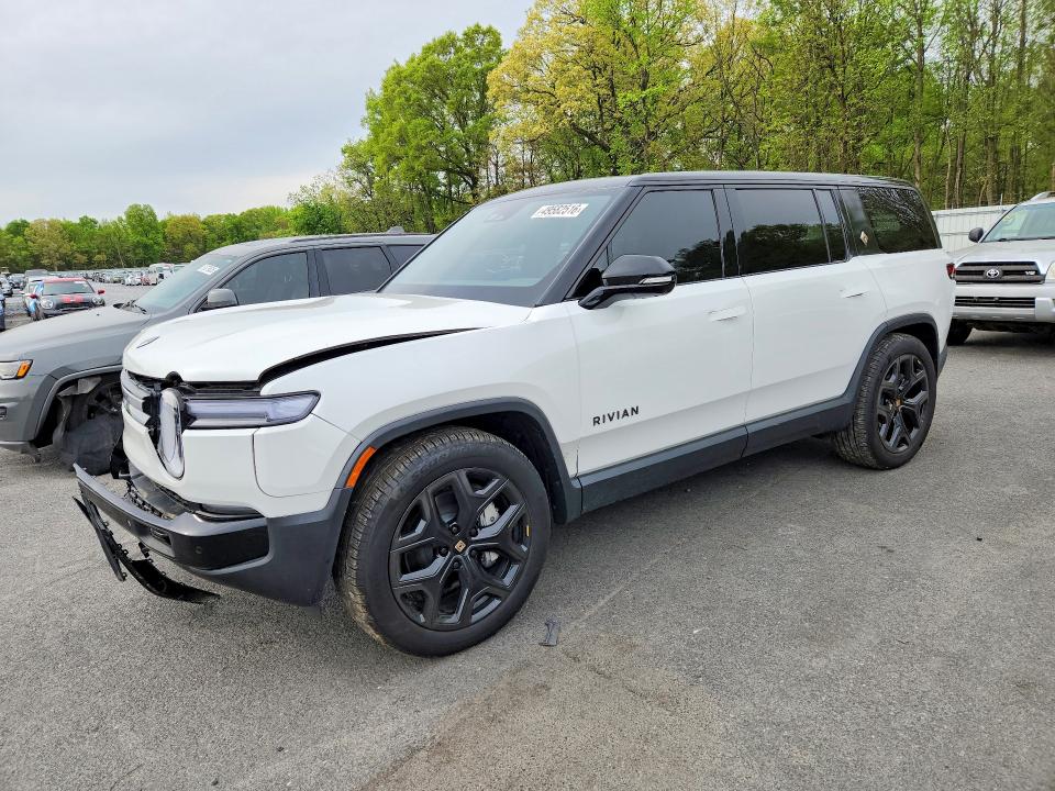 Продажа на аукционе авто 2025 Rivian R1s, vin: 7PDSGBBA2SN055358, номер лота: 49582516