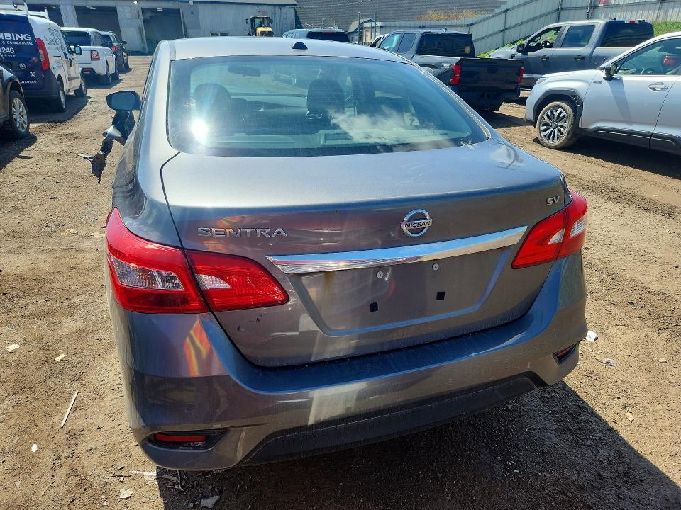 2018 Nissan Sentra მანქანა იყიდება აუქციონზე, vin: 3N1AB7AP8JY311480, აუქციონის ნომერი: 50397276