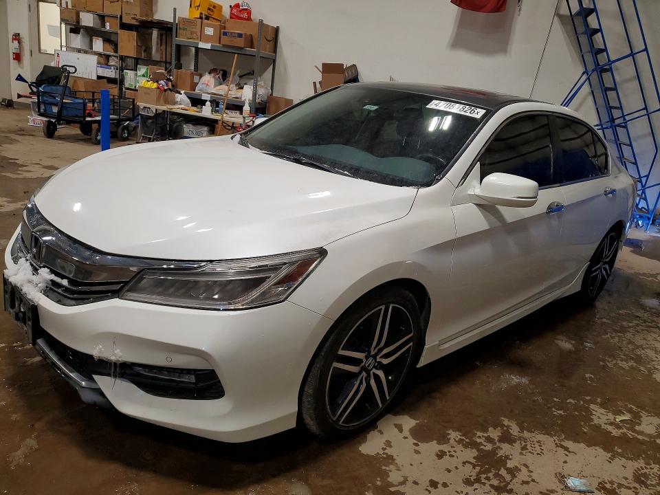 Продажа на аукционе авто 2016 Honda Accord, vin: 1HGCR2F01GA803833, номер лота: 47081826
