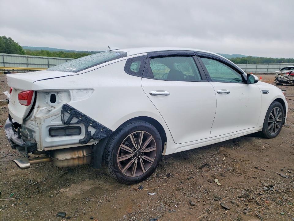 2019 Kia Optima მანქანა იყიდება აუქციონზე, vin: 5XXGT4L31KG359426, აუქციონის ნომერი: 50549326