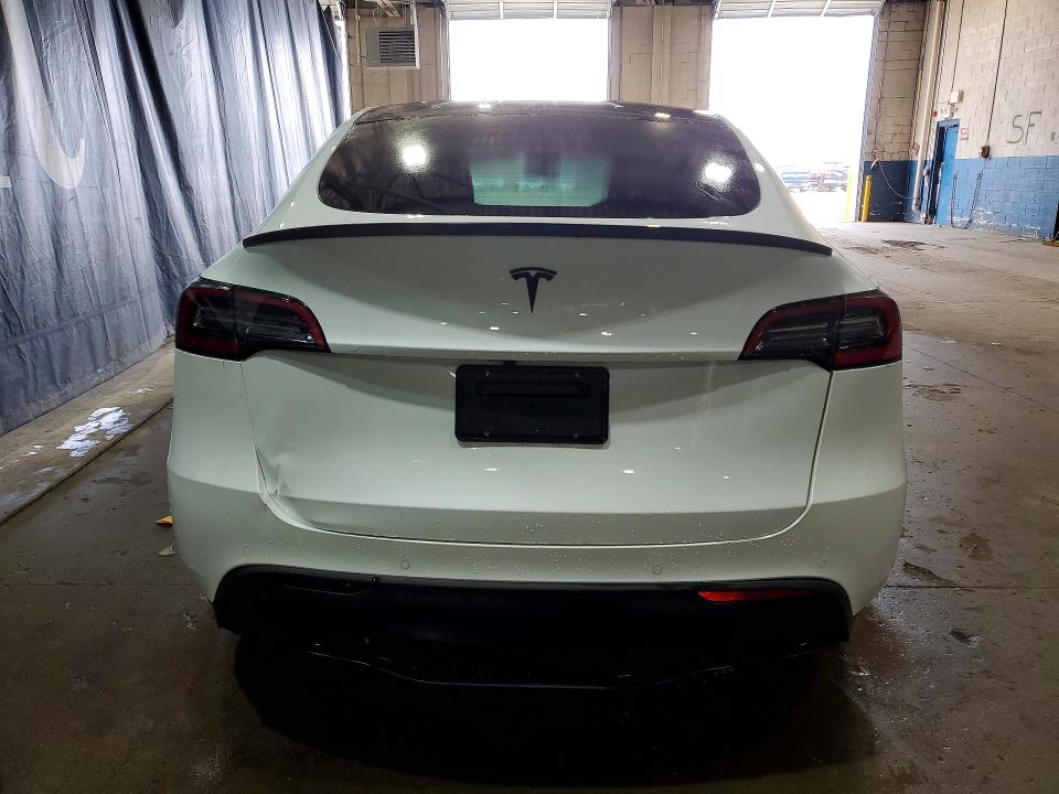 2022 Tesla Model Y მანქანა იყიდება აუქციონზე, vin: 7SAYGAEE0NF521885, აუქციონის ნომერი: 49355246