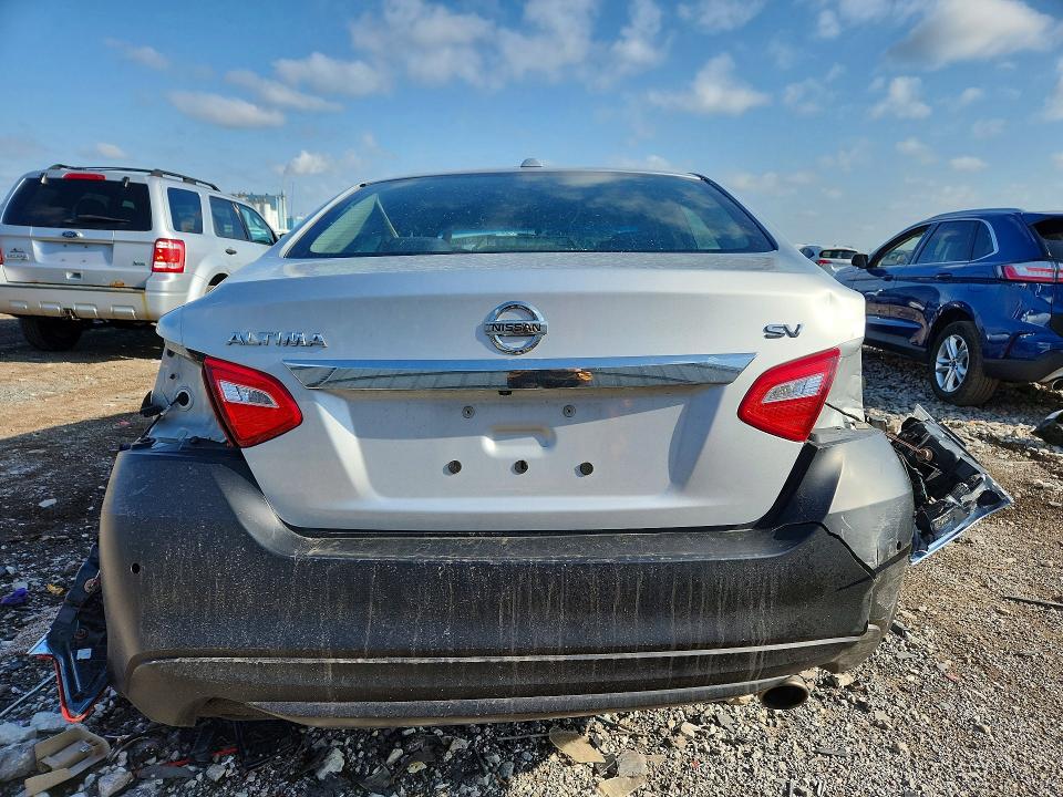 2017 Nissan Altima მანქანა იყიდება აუქციონზე, vin: 1N4AL3AP2HC287785, აუქციონის ნომერი: 50852096