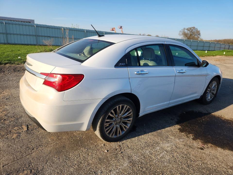 51000636 :رقم المزاد ، 1C3CCBCG3CN241863 vin ، 2012 Chrysler 200 مزاد بيع