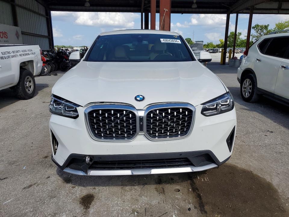 49043856 :رقم المزاد ، 5UX33DT03N9L55513 vin ، 2022 Bmw X4 مزاد بيع