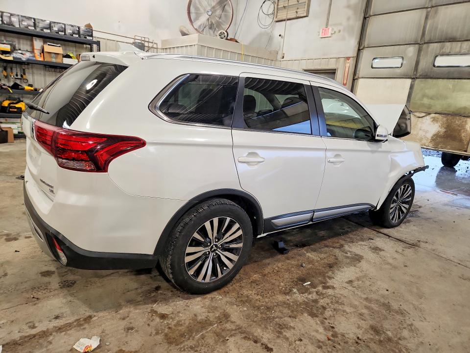 Продаж на аукціоні авто 2019 Mitsubishi Outlander, vin: JA4AD3A37KZ018913, номер лоту: 50819466