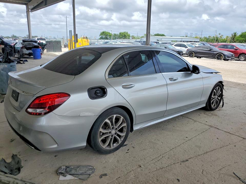 2017 Mercedes-benz C მანქანა იყიდება აუქციონზე, vin: 55SWF4JB5HU222299, აუქციონის ნომერი: 47862316