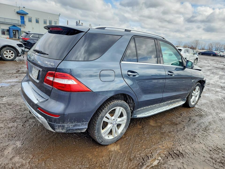 2014 Mercedes-benz Ml მანქანა იყიდება აუქციონზე, vin: 4JGDA2EB2EA406802, აუქციონის ნომერი: 46978806