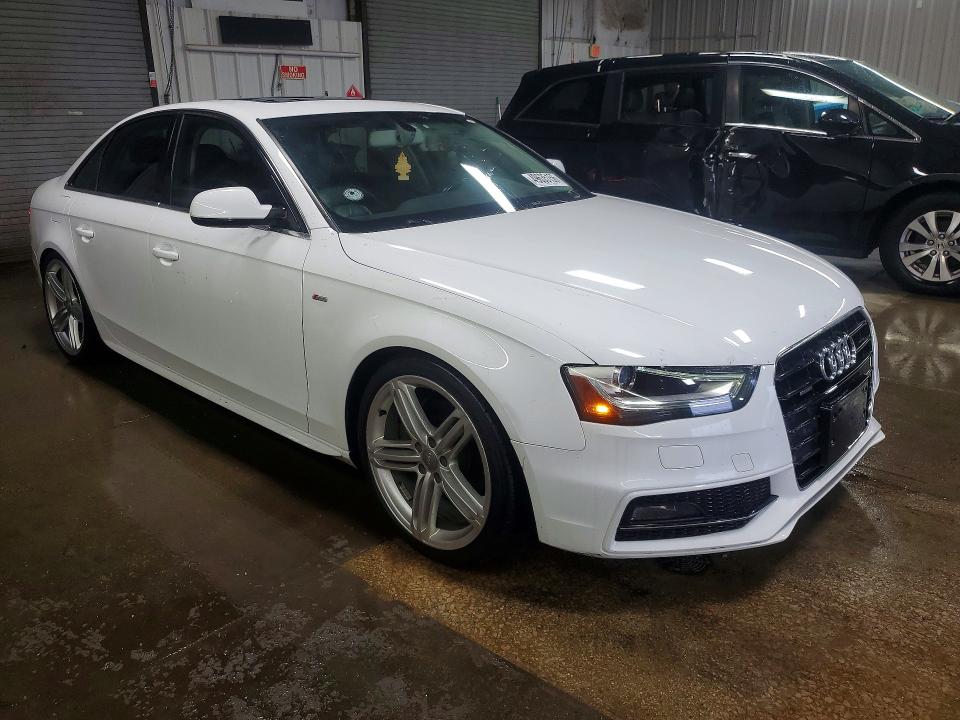 Продаж на аукціоні авто 2015 Audi A4, vin: WAUBFAFL3FN011758, номер лоту: 49635156