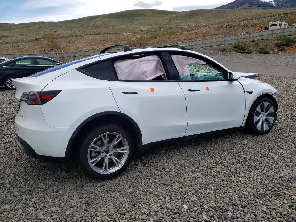 49959426 :رقم المزاد ، 7SAYGDEE6PF711792 vin ، 2023 Tesla Model Y مزاد بيع