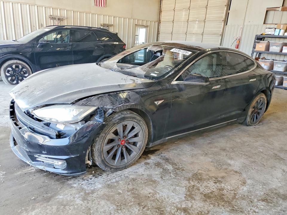 Aukcja sprzedaży 2016 Tesla Model S, vin: 5YJSA1E16GF129160, numer aukcji: 51367226