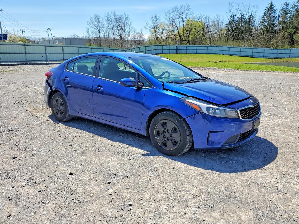 51180686 :رقم المزاد ، 3KPFK4A72HE158866 vin ، 2017 Kia Forte مزاد بيع