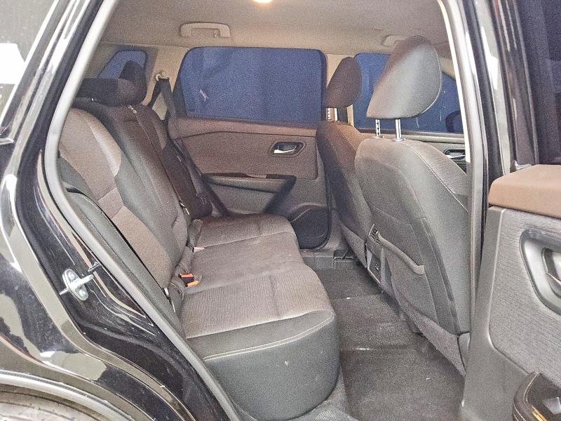48627556 :رقم المزاد ، 5N1BT3BA7PC879234 vin ، 2023 Nissan Rogue مزاد بيع