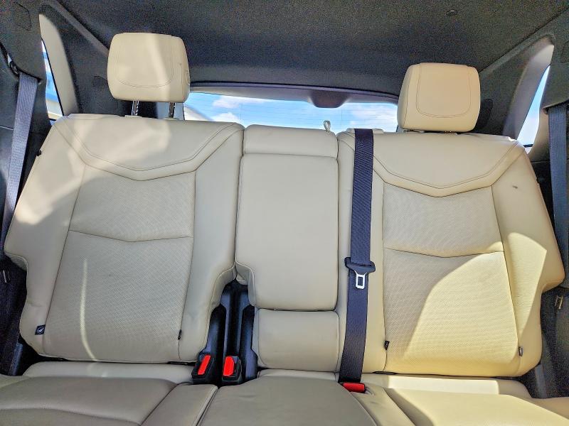 49817766 :رقم المزاد ، 1GYKNERS8JZ204399 vin ، 2018 Cadillac Xt5 مزاد بيع