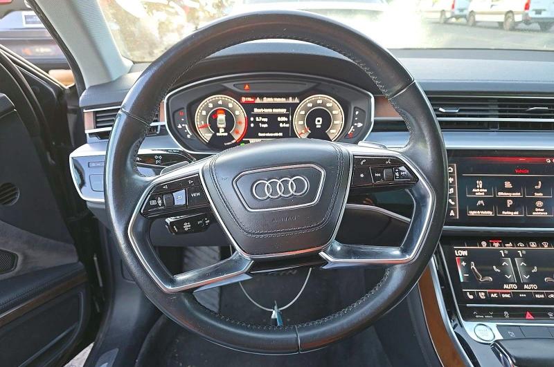Продажа на аукционе авто 2019 Audi A8, vin: WAU8DAF82KN008193, номер лота: 51841136