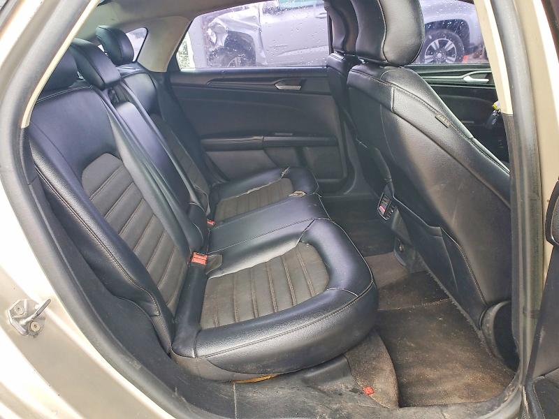 51370156 :رقم المزاد ، 3FA6P0LUXJR269652 vin ، 2018 Ford Fusion مزاد بيع