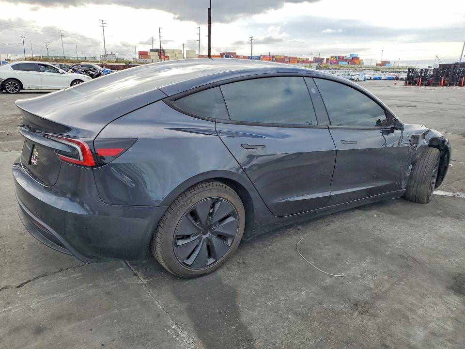 48345476 :رقم المزاد ، 5YJ3E1EA5SF969304 vin ، 2025 Tesla Model 3 مزاد بيع