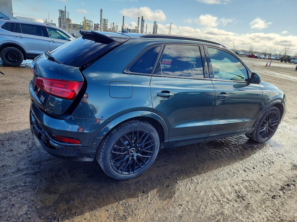 50338656 :رقم المزاد ، WA1GCCFS1JR010852 vin ، 2018 Audi Q3 مزاد بيع