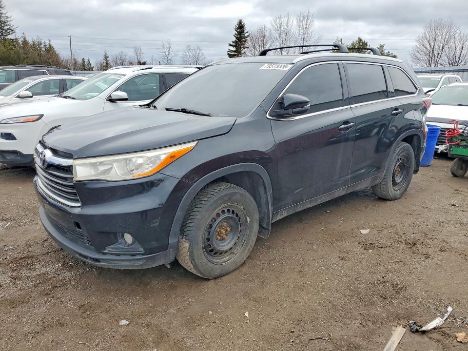 Продажа на аукционе авто 2015 Toyota Highlander, vin: 5TDJKRFH8FS223196, номер лота: 79570005