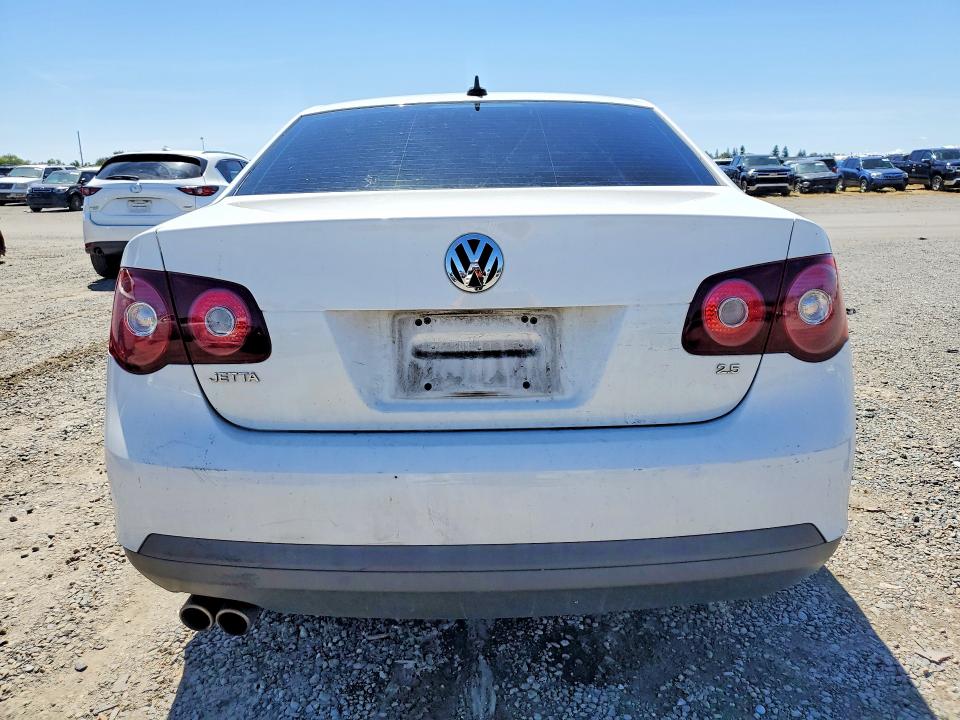 2010 Volkswagen Jetta მანქანა იყიდება აუქციონზე, vin: 3VWRZ7AJ1AM056828, აუქციონის ნომერი: 51100506