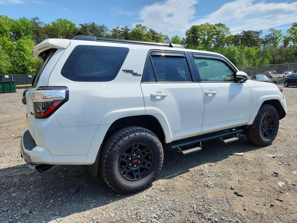 51164516 :رقم المزاد ، JTERU5JR4M5922863 vin ، 2021 Toyota 4runner مزاد بيع