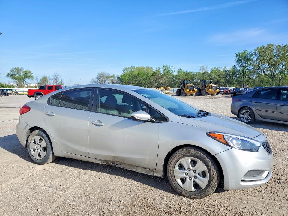 Продажа на аукционе авто 2015 Kia Forte, vin: KNAFK4A64F5367328, номер лота: 51014886