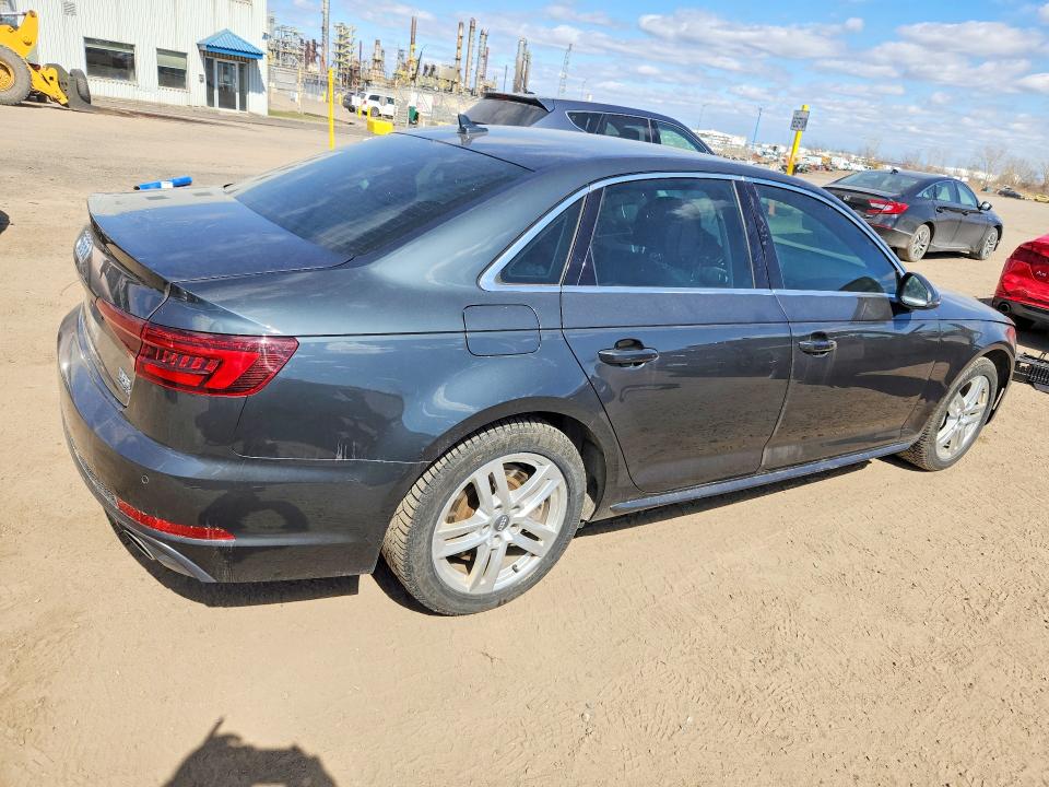 Продажа на аукционе авто 2018 Audi A4, vin: WAUBNAF45JA215926, номер лота: 51408436