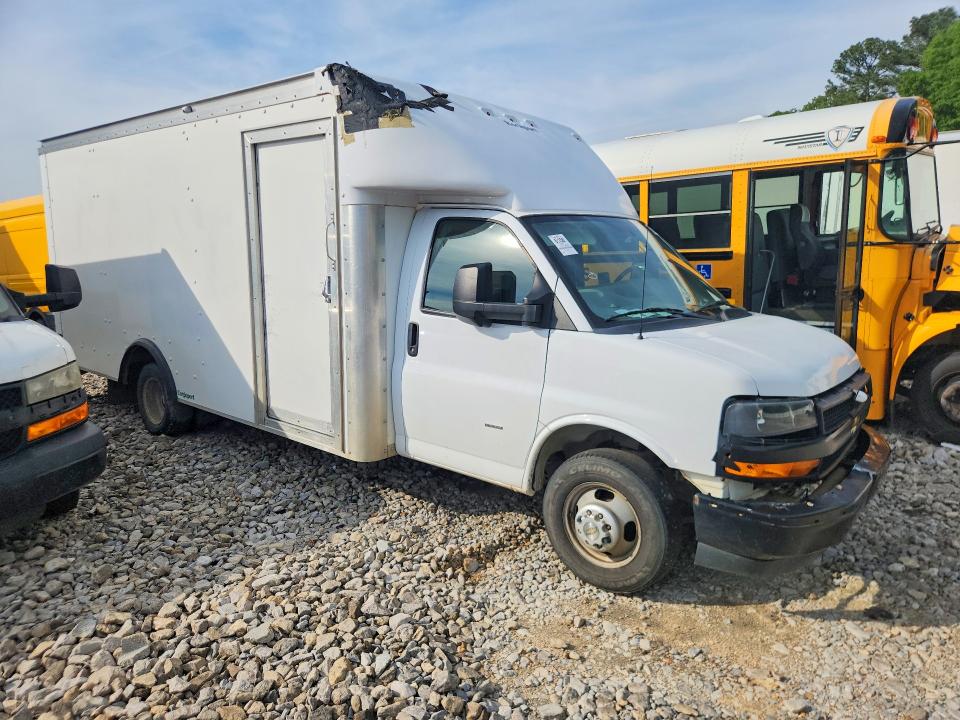Продаж на аукціоні авто 2022 Chev Express, vin: 1HA3GTC75NN005820, номер лоту: 48215406