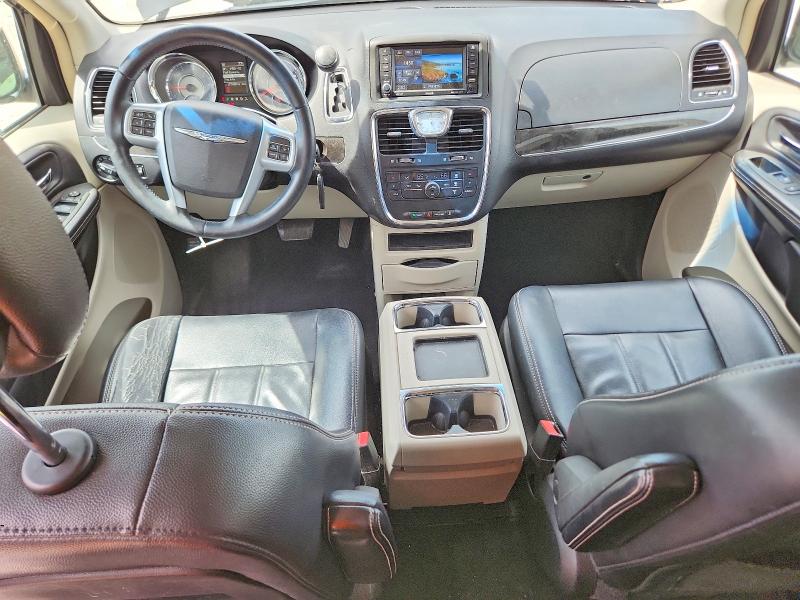 49587736 :رقم المزاد ، 2C4RC1BG2ER134004 vin ، 2014 Chrysler Town & Country مزاد بيع