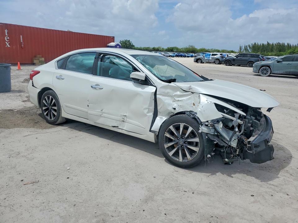 49772886 :رقم المزاد ، 1N4AL3AP8GC176589 vin ، 2016 Nissan Altima مزاد بيع