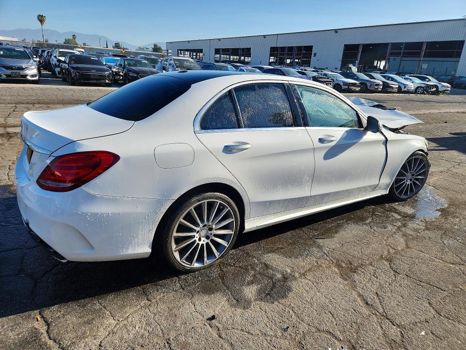 2016 Mercedes-benz C მანქანა იყიდება აუქციონზე, vin: 55SWF4JB5GU165925, აუქციონის ნომერი: 48122556