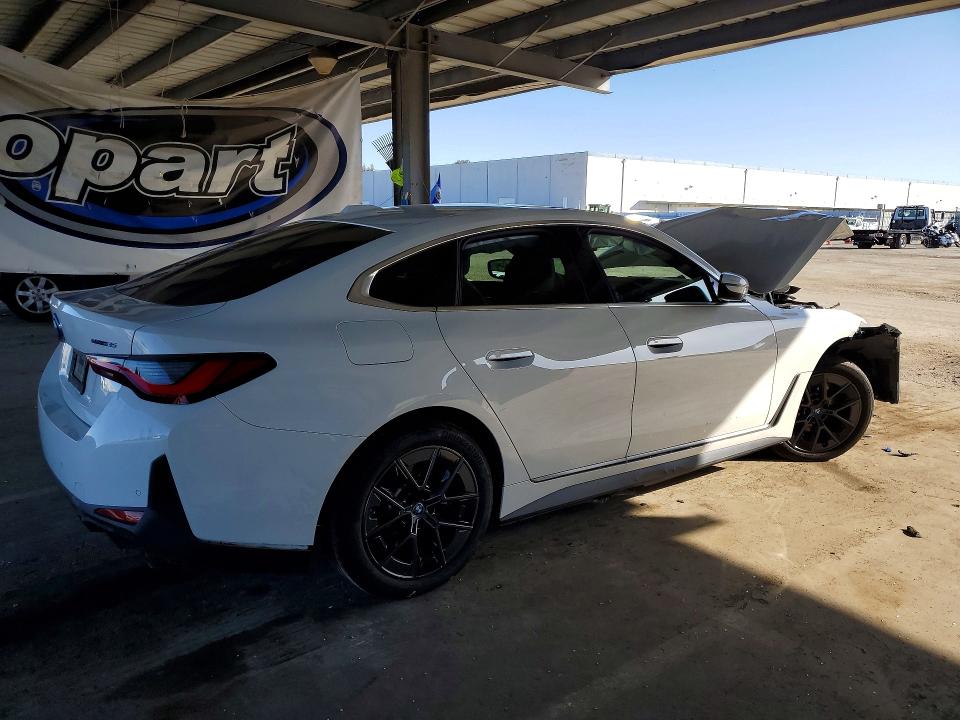 49907906 :رقم المزاد ، WBY43AW05RFS74809 vin ، 2024 Bmw I4 مزاد بيع