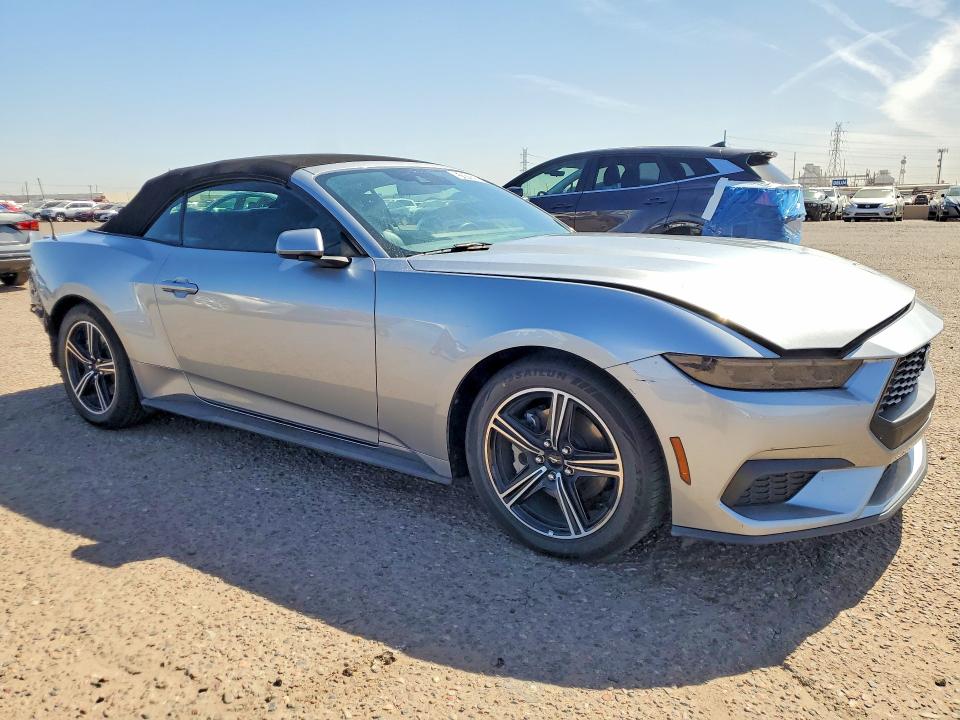 51818286 :رقم المزاد ، 1FAGP8UH9S5120724 vin ، 2025 Ford Mustang مزاد بيع