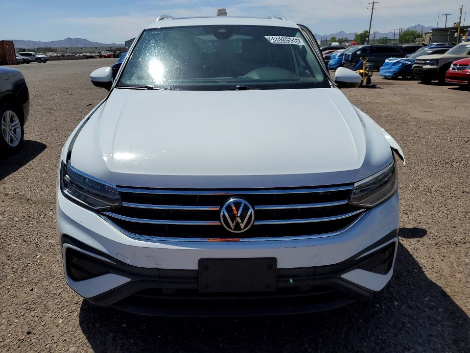 48520556 :رقم المزاد ، 3VV3B7AX5NM107482 vin ، 2022 Volkswagen Tiguan مزاد بيع