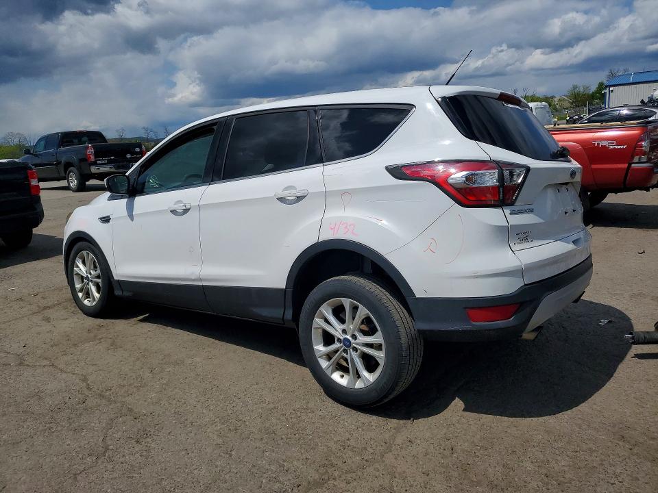 Auction sale of the 2017 Ford Escape, vin: 1FMCU9GD2HUB48326, lot number: 49951156