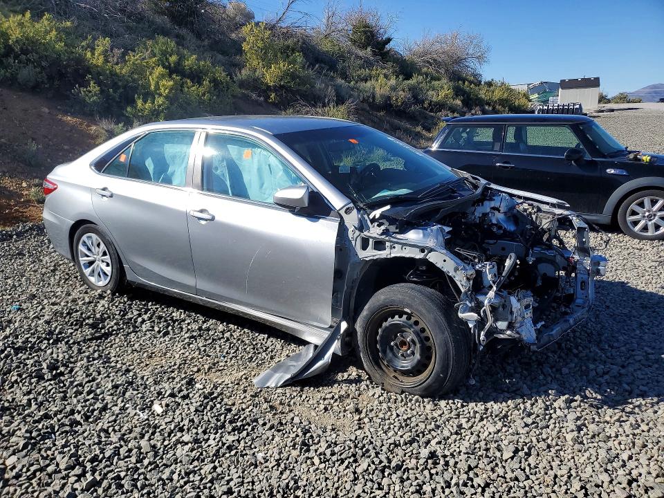 2015 Toyota Carmy მანქანა იყიდება აუქციონზე, vin: 4T4BF1FK8FR449189, აუქციონის ნომერი: 48945336