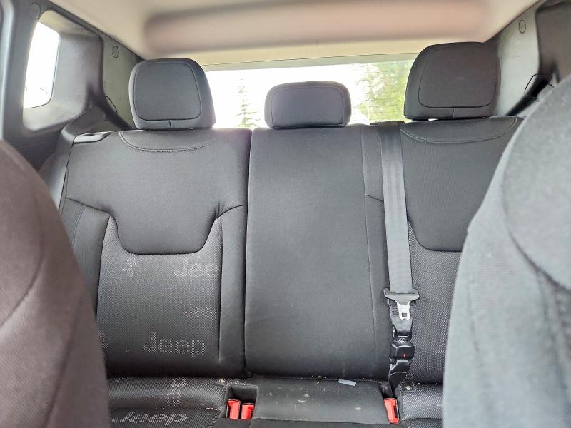 51410976 :رقم المزاد ، ZACCJBBT2FPB97754 vin ، 2015 Jeep Renegade مزاد بيع