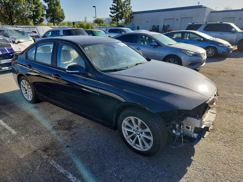 2016 Bmw 320 მანქანა იყიდება აუქციონზე, vin: WBA8A9C54GK617862, აუქციონის ნომერი: 48702516