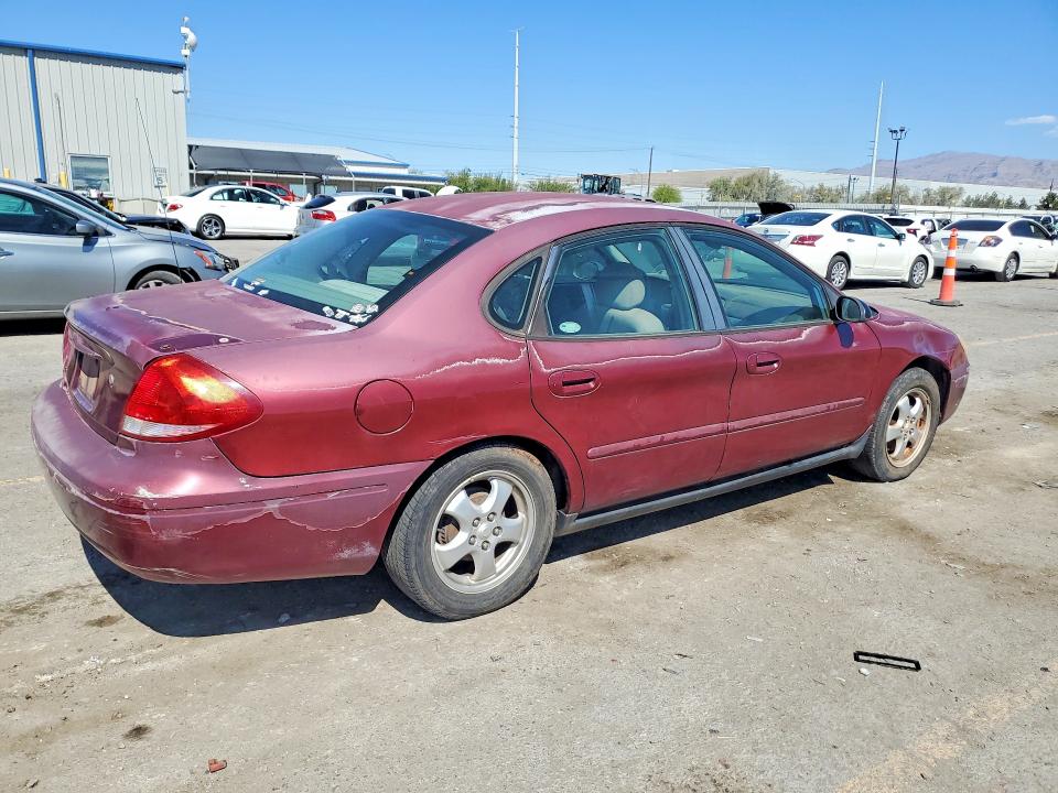 51043226 :رقم المزاد ، 1FAFP53215A118484 vin ، 2005 Ford Taurus X مزاد بيع