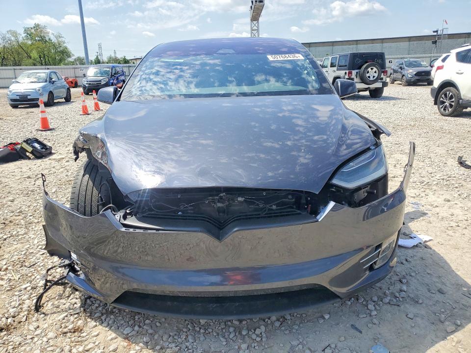 50768436 :رقم المزاد ، 5YJXCBE23LF219701 vin ، 2020 Tesla Model X مزاد بيع
