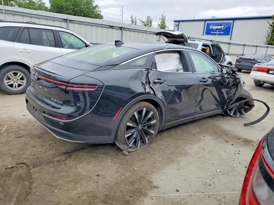 51296356 :رقم المزاد ، JTDAFAAF0R3005691 vin ، 2024 Toyota Crown مزاد بيع