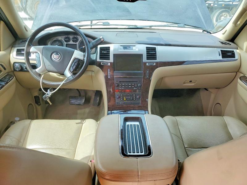 50105136 :رقم المزاد ، 1GYS4BEF5CR122952 vin ، 2012 Cadillac Escalade مزاد بيع