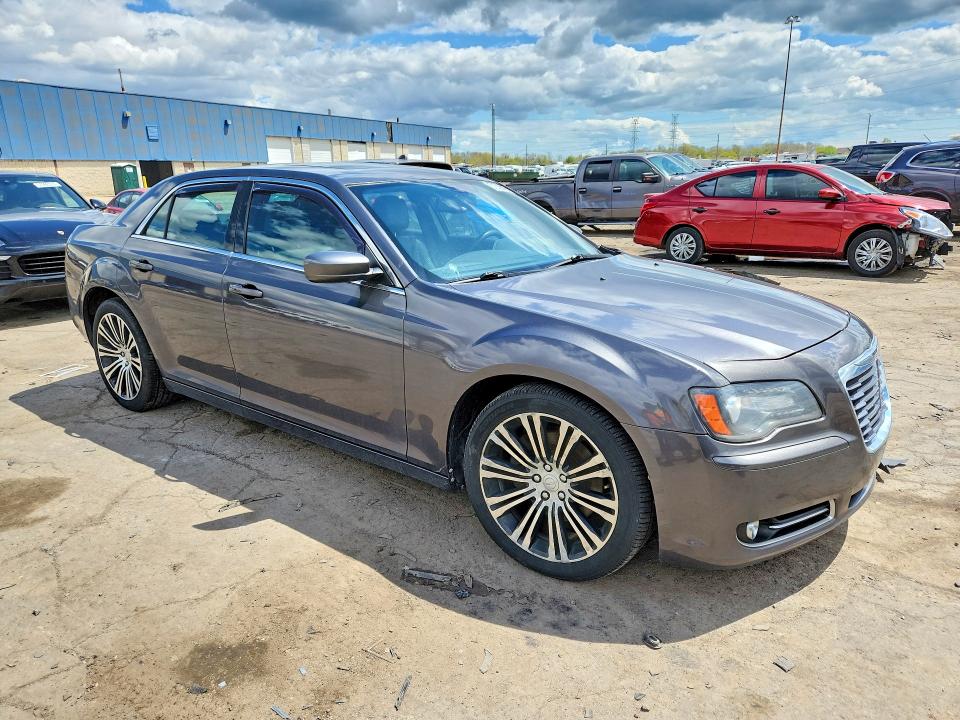 Продаж на аукціоні авто 2013 Chrysler 300, vin: 2C3CCABT7DH648474, номер лоту: 51688616