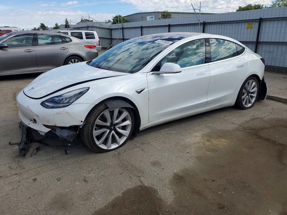 Продажа на аукционе авто 2020 Tesla Model 3, vin: 5YJ3E1EB9LF712883, номер лота: 47313586
