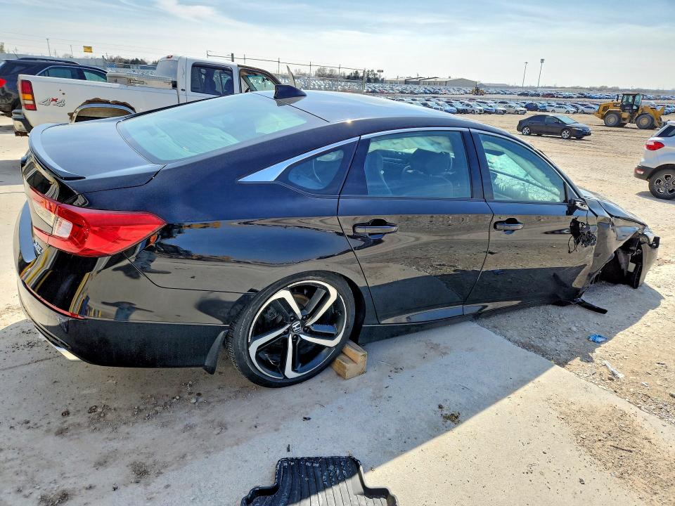 Продаж на аукціоні авто 2022 Honda Accord, vin: 1HGCV2F39NA024005, номер лоту: 49509736