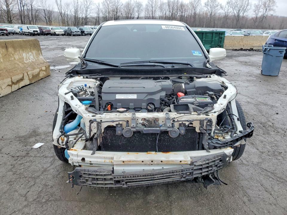 48564066 :رقم المزاد ، 1HGCR3F06GA017760 vin ، 2016 Honda Accord مزاد بيع